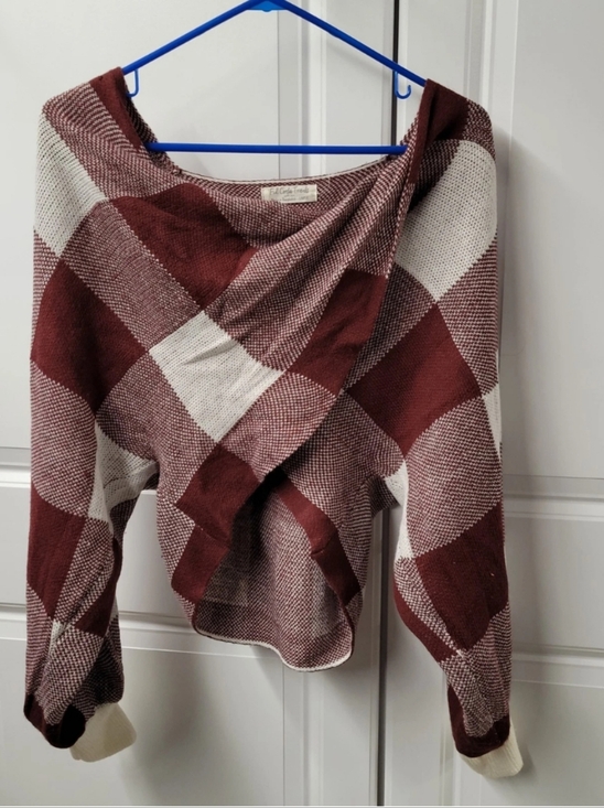 Full Circle Trends Sweaters - Full Circle Trends Sweater Top Women's Size: Large